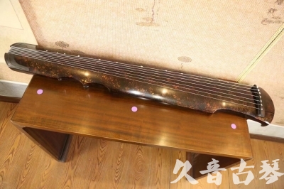 西双版纳傣族自治州●久音古琴  ●臻品推荐 20231106 [犀牛皮纹伏羲式]